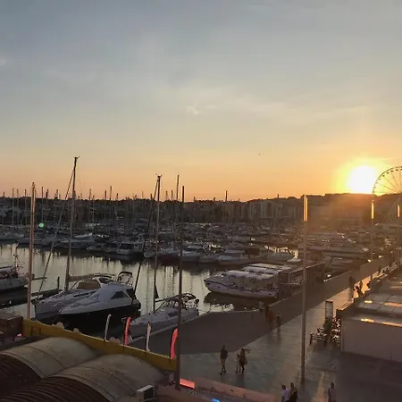 Marina Dream 아파트 아그